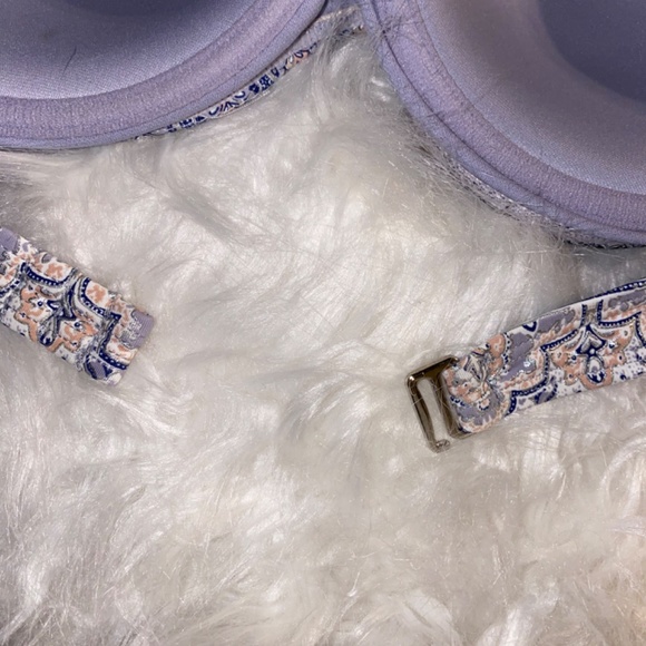 NWOT Ambrielle Purple And Silver Crossover Swim Bikini Top Size D (s16) - Picture 3 of 5